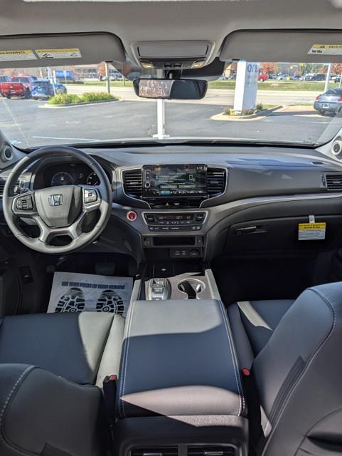 new 2025 Honda Ridgeline car, priced at $43,875