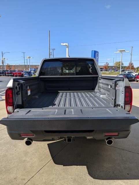 new 2025 Honda Ridgeline car, priced at $43,875