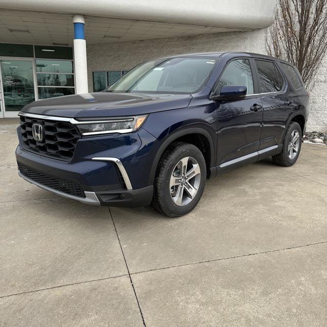 new 2025 Honda Pilot car, priced at $47,050