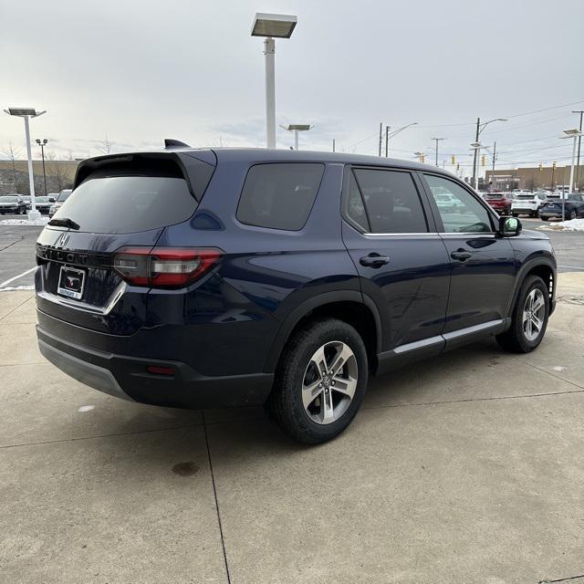 new 2025 Honda Pilot car, priced at $47,050