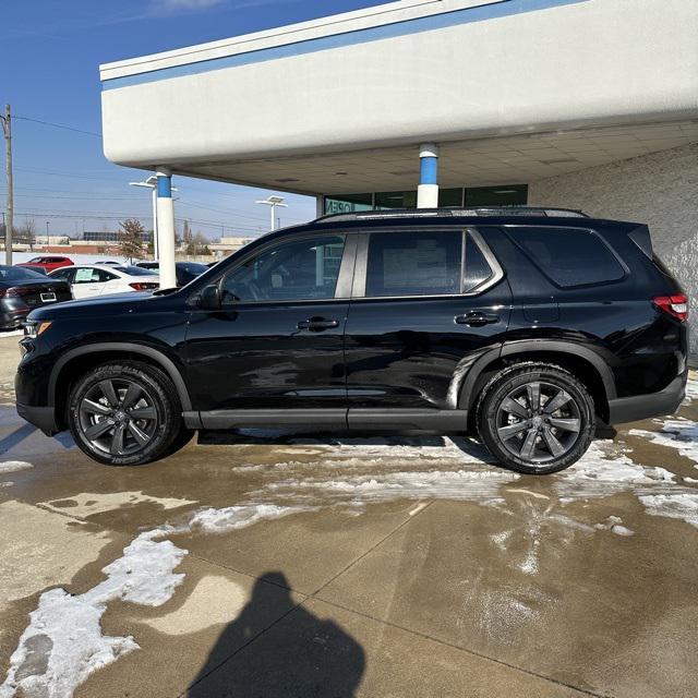 new 2025 Honda Pilot car, priced at $43,695