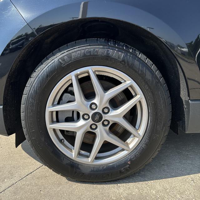 used 2024 Ford Edge car, priced at $24,670
