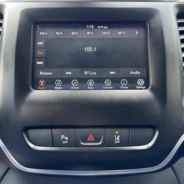 used 2021 Jeep Cherokee car, priced at $19,095