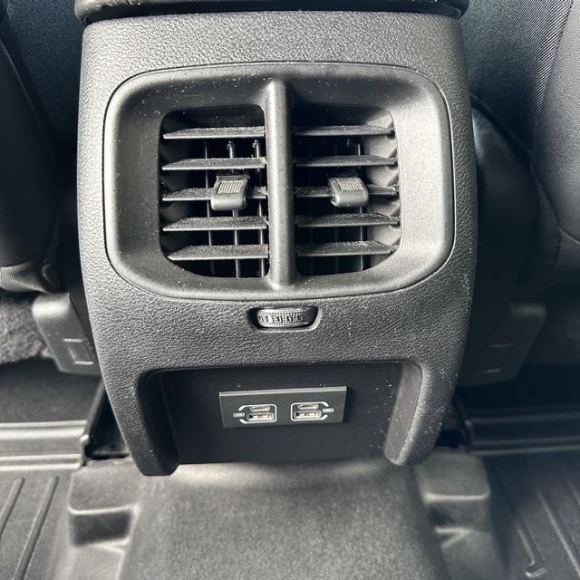 used 2021 Jeep Cherokee car, priced at $19,095