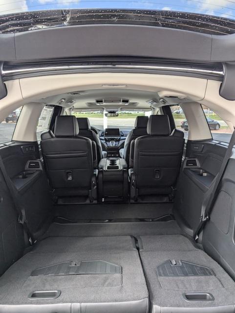 new 2025 Honda Odyssey car, priced at $52,630