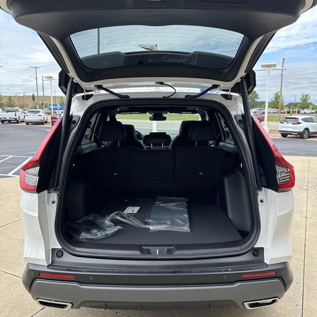new 2026 Honda CR-V Hybrid car, priced at $42,075