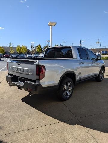 new 2025 Honda Ridgeline car, priced at $43,875