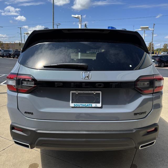 new 2025 Honda Pilot car, priced at $44,480