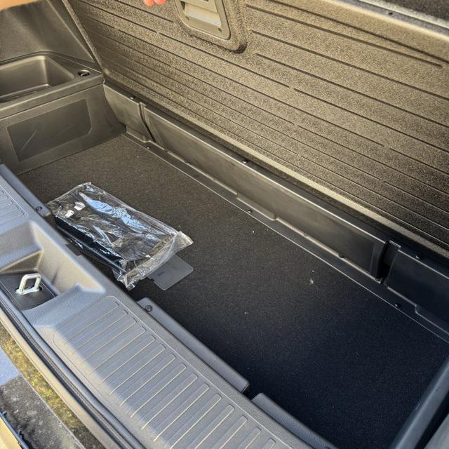 new 2025 Honda Pilot car, priced at $43,295