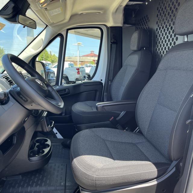 used 2023 Ram ProMaster 2500 car, priced at $30,880
