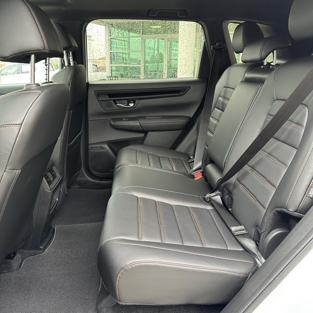 used 2025 Honda CR-V Hybrid car, priced at $37,290