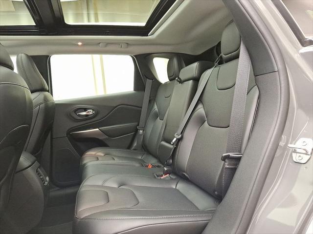 used 2021 Jeep Cherokee car, priced at $23,235