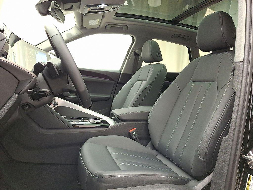new 2025 Audi Q5 car, priced at $60,480