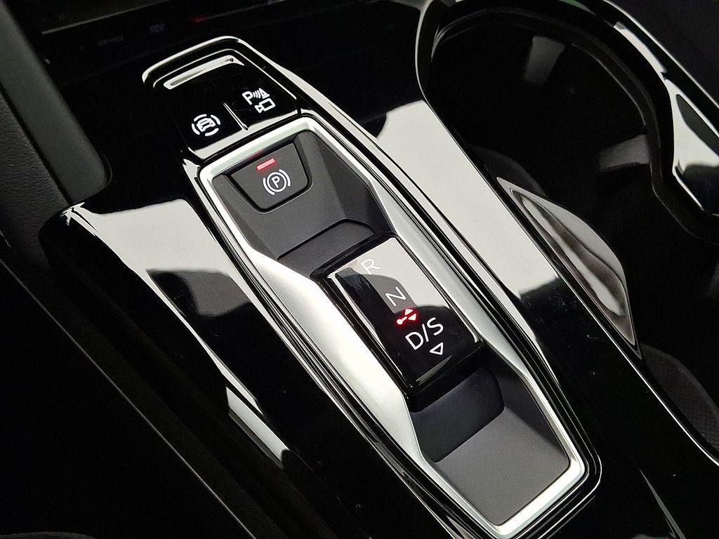 new 2025 Audi Q5 car, priced at $60,480