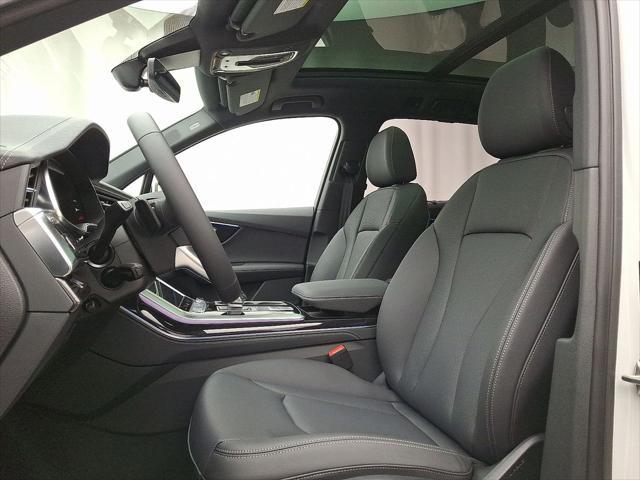new 2025 Audi Q7 car, priced at $77,805