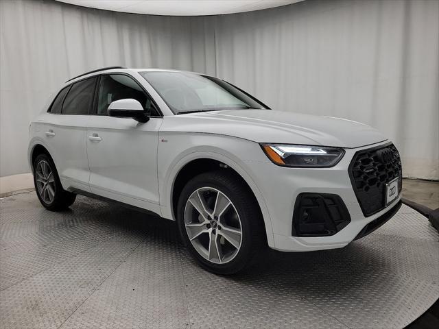 new 2025 Audi Q5 car, priced at $54,000