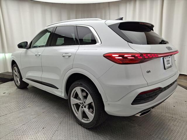 new 2025 Audi Q5 car, priced at $61,105