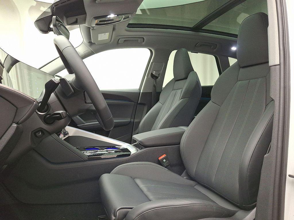 new 2025 Audi Q5 car, priced at $61,105