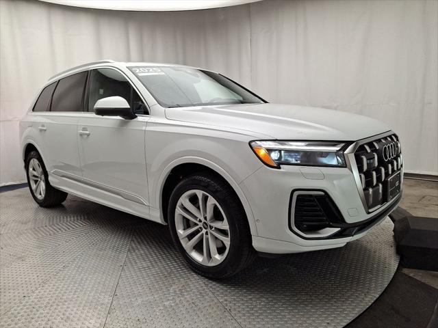 used 2025 Audi Q7 car, priced at $68,825