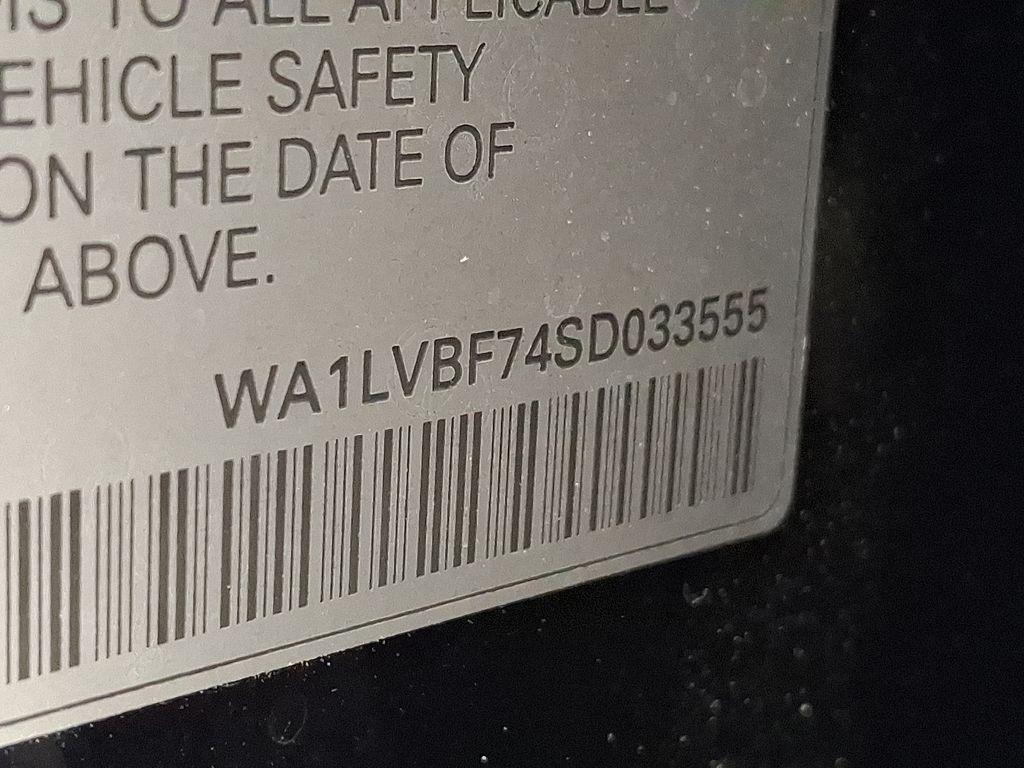 new 2025 Audi Q7 car, priced at $76,990