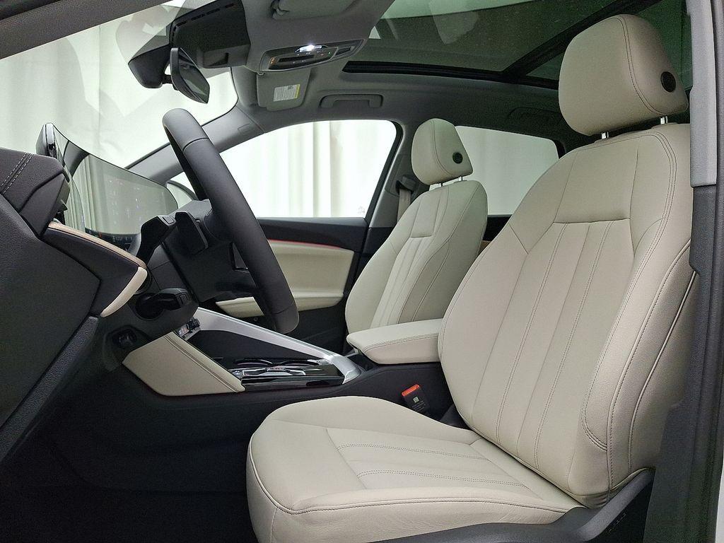 new 2025 Audi Q5 car, priced at $59,260