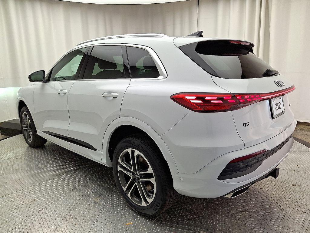 new 2025 Audi Q5 car, priced at $59,260
