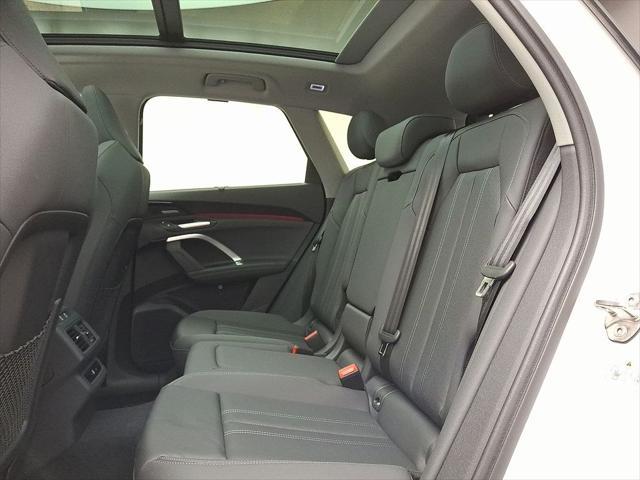 new 2025 Audi Q5 car, priced at $61,430