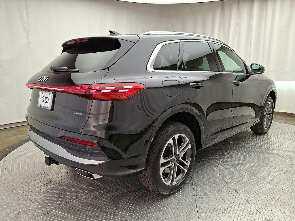 new 2025 Audi Q5 car, priced at $58,880