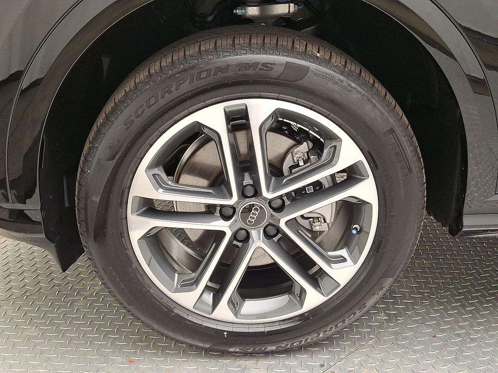 new 2025 Audi Q5 car, priced at $58,880
