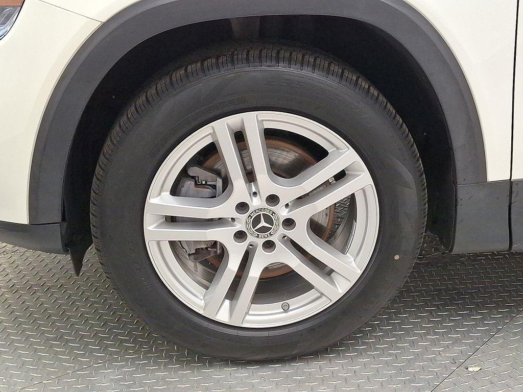 used 2022 Mercedes-Benz GLB 250 car, priced at $25,825