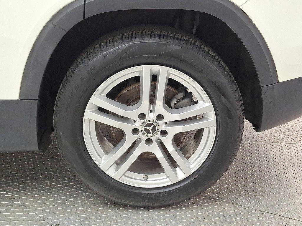 used 2022 Mercedes-Benz GLB 250 car, priced at $25,825