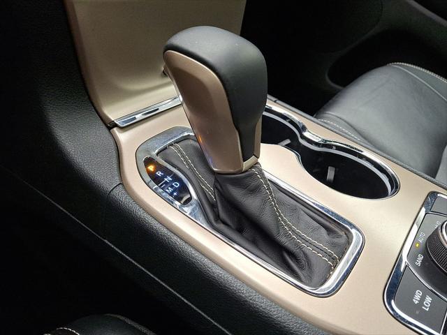 used 2017 Jeep Grand Cherokee car, priced at $12,385