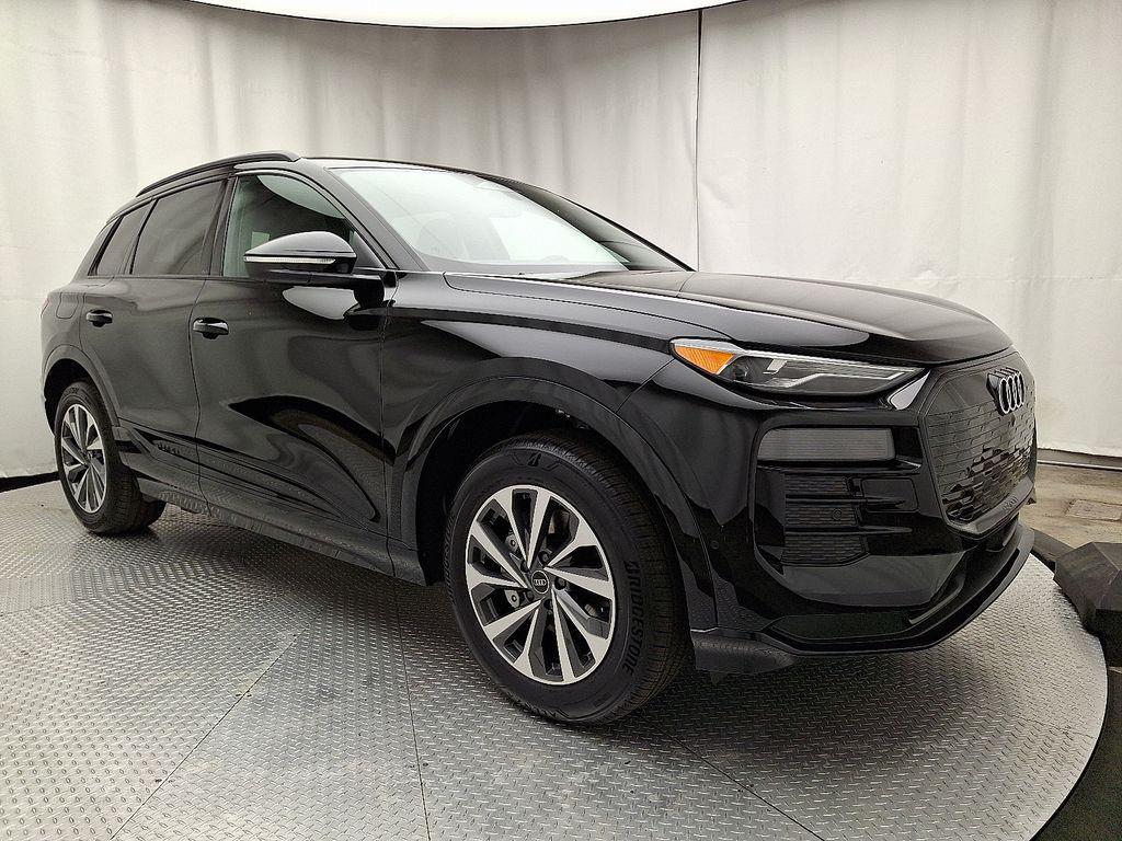 new 2025 Audi Q6 e-tron car, priced at $72,130