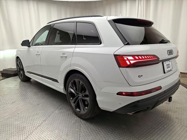 new 2025 Audi Q7 car, priced at $77,805