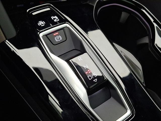 new 2025 Audi Q5 car, priced at $61,105