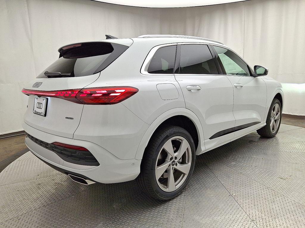 new 2025 Audi Q5 car, priced at $61,105