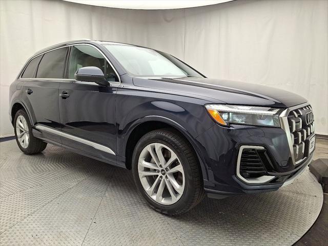 new 2025 Audi Q7 car, priced at $70,755