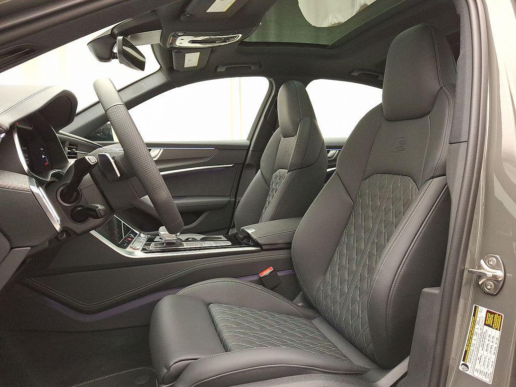 new 2025 Audi S6 car, priced at $87,830