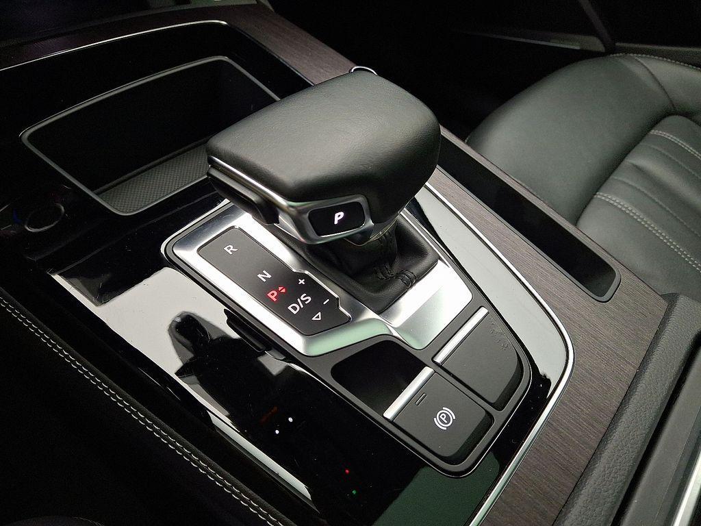 used 2022 Audi Q5 car, priced at $29,500