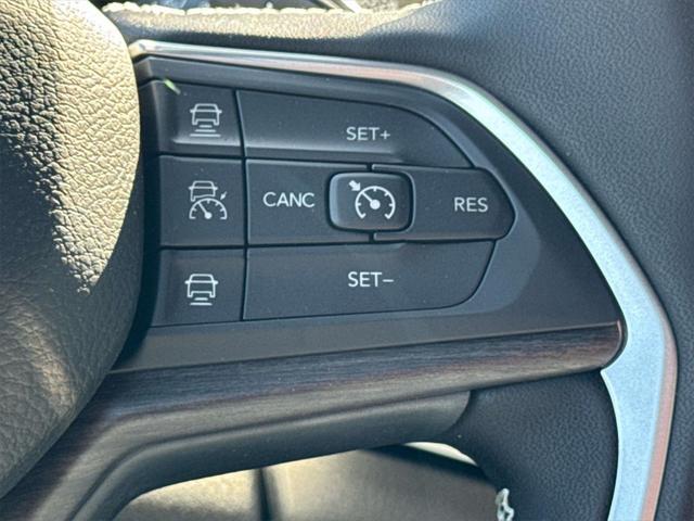 new 2025 Jeep Grand Cherokee L car, priced at $45,768