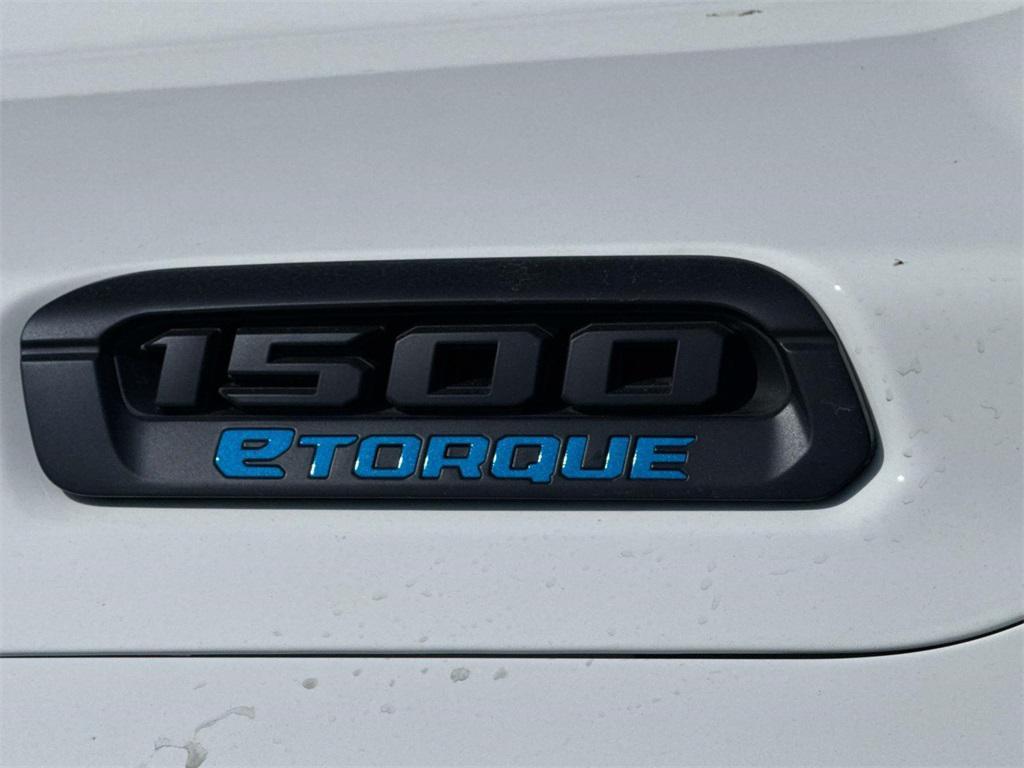 new 2025 Ram 1500 car, priced at $53,532