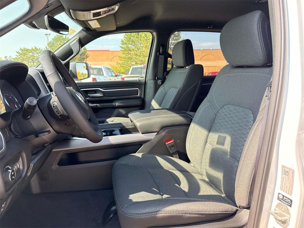 new 2025 Ram 1500 car, priced at $53,532