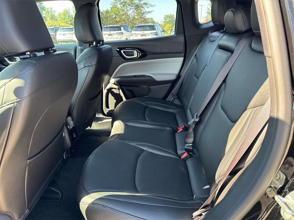 new 2025 Jeep Compass car, priced at $38,766