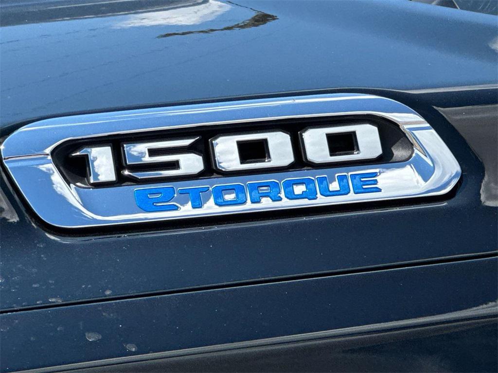 new 2025 Ram 1500 car, priced at $53,980