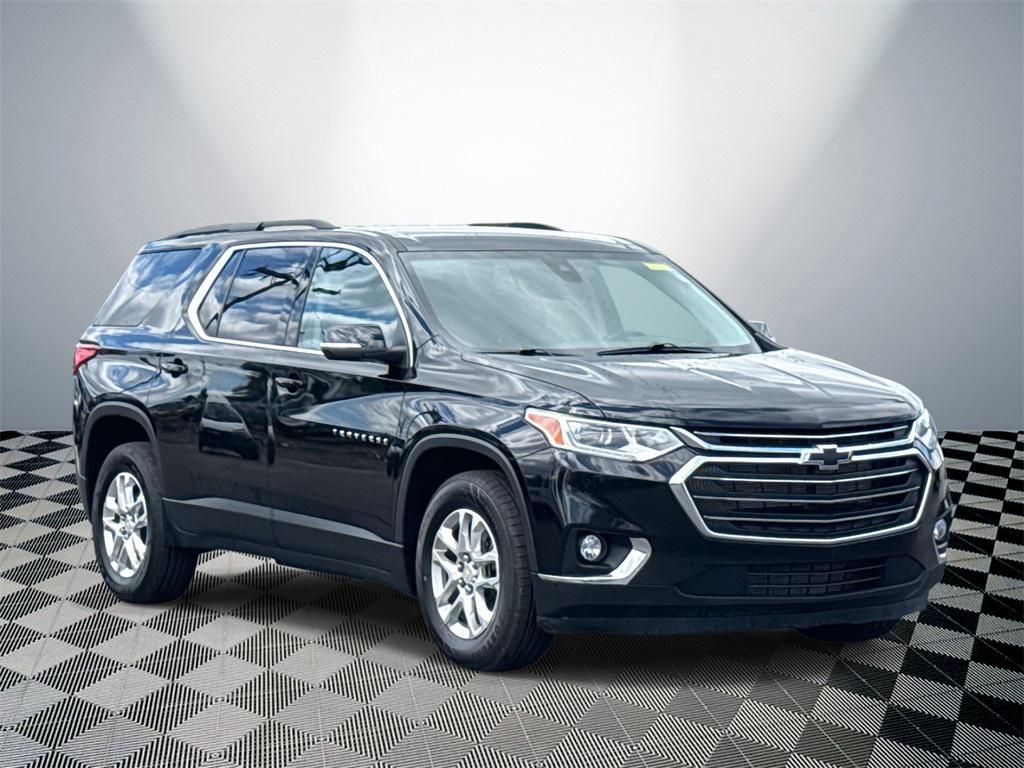 used 2021 Chevrolet Traverse car, priced at $17,995