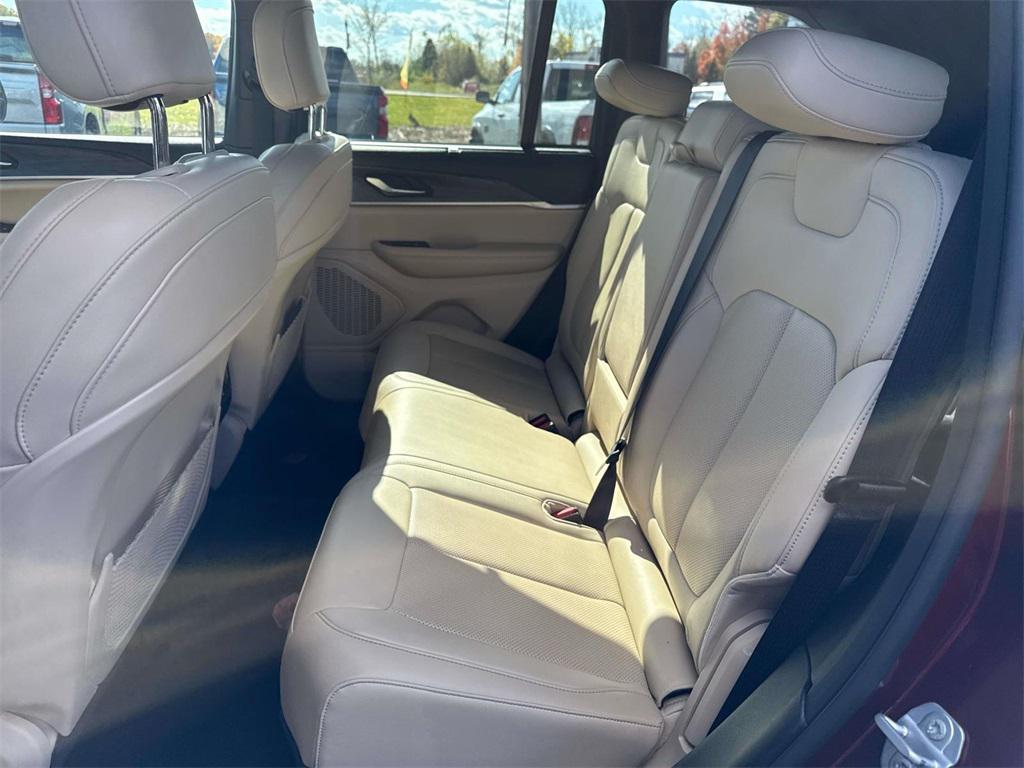 used 2023 Jeep Grand Cherokee car, priced at $29,000