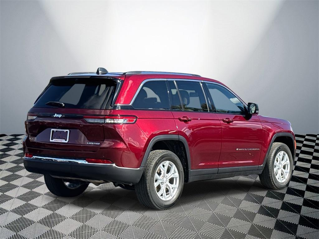 used 2023 Jeep Grand Cherokee car, priced at $29,000
