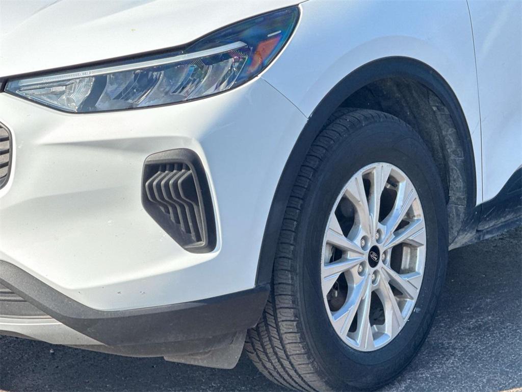 used 2024 Ford Escape car, priced at $21,200