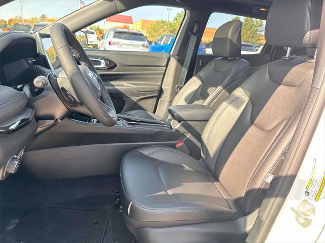 new 2025 Jeep Compass car, priced at $36,778