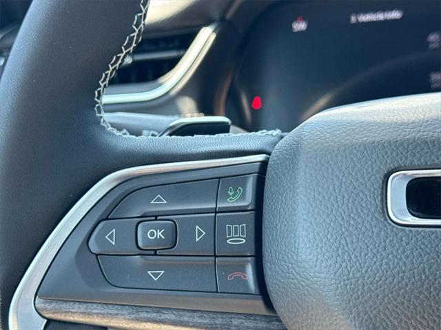new 2025 Jeep Grand Cherokee car, priced at $52,438